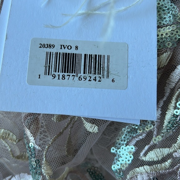 MAC DUGGAL 20389 NWT White Embellished One Shoulder A Line Gown - Picture 5 of 5